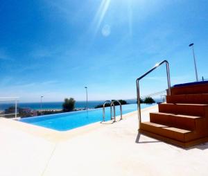 Bazén v ubytování Nova Beach Paradise Apartment nebo v jeho okolí
