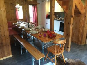 Köök või kööginurk majutusasutuses Chalet Valdonga