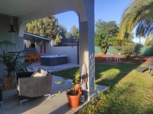 Zahrada ubytování Cottage Gran Canaria completely renovated with Jacuzzi