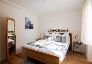 En eller flere senger på et rom på Apartment Jungfrauview