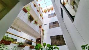 TV a/nebo společenská místnost v ubytování Hotel-Apartment INKASABIOS