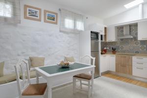 Cuisine ou kitchenette dans l'établissement Estudio Tegoyo