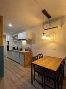Kuchyň nebo kuchyňský kout v ubytování Mini villa en bord de mer avec espace extérieur