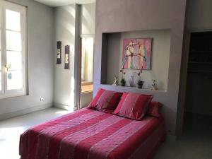 Ένα ή περισσότερα κρεβάτια σε δωμάτιο στο Maison Bersane +49 φωτογραφίες