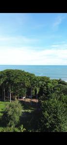 Příroda nedaleko prázdninového areálu