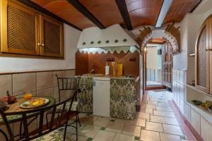 Η κουζίνα ή μικρή κουζίνα στο La Casa Verda