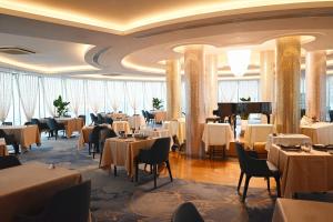 Restoran või mõni muu söögikoht majutusasutuses Metropark Hotel Macau