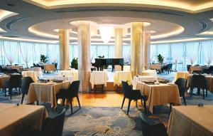 Restoran või mõni muu söögikoht majutusasutuses Metropark Hotel Macau