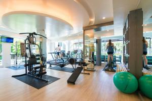 Das Fitnesscenter und/oder die Fitnesseinrichtungen in der Unterkunft Katathani Phuket Beach Resort - SHA Extra Plus