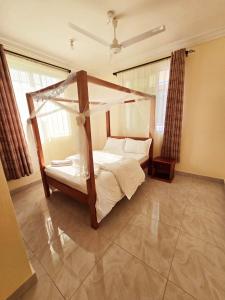 Gallery image of Seaside Furnished 2-Bedroom with 3 Balconies near Mtwapa Coba Cabbana Beach in Mtwapa