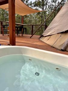 PuttyCosy Teepee to reconnect with Nature!的相册照片