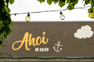 Certifikát, hodnocení, plakát nebo jiný dokument vystavený v ubytování Hafen 17 Hotel Küche Bar