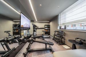 Fitness centrum a/nebo fitness zařízení v ubytování Atour Hotel Beijing Temple of Heaven East Gate Longtan Park