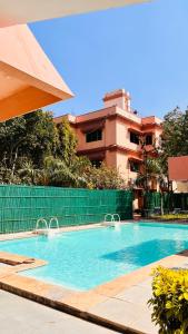 Bazén v ubytování Hotel Master Paradise, Pushkar, Rajasthan , INDIA nebo v jeho okolí