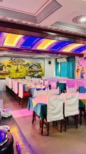 Restaurace v ubytování Hotel Master Paradise, Pushkar, Rajasthan , INDIA