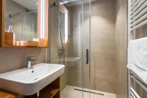 Koupelna v ubytování Residence Krušec + 37 fotografií
