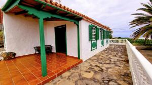 The building in which the holiday home is located
