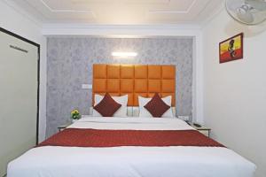 Postel nebo postele na pokoji v ubytování Hotel Clink New Delhi Airport