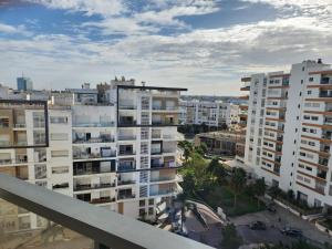 Cảnh Rabat hoặc tầm nhìn thành phố từ căn hộ