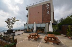 Balkón nebo terasa v ubytování Cingjing Four Seasons B&B