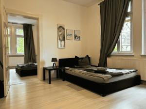 Postel nebo postele na pokoji v ubytování Monteurwohnung Burchard I Rosenau - Platz für 6 Personen