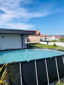 Πισίνα στο ή κοντά στο Villa with private pool in Neiva, 150 m²