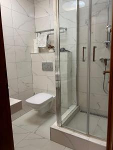 Hotel Evan u Hoffera的一间浴室