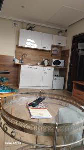Kuchyňa alebo kuchynka v ubytovaní Apartament Dworcowa