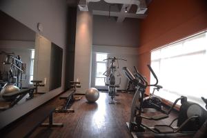 O centro de fitness e/ou as comodidades de fitness de Hotel Permata Bogor
