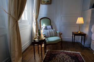Guest House Saint Yves的休息区