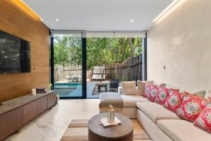 Fotografie z fotogalerie ubytování Villa Kite 5BR with Private Pool v destinaci Tulum