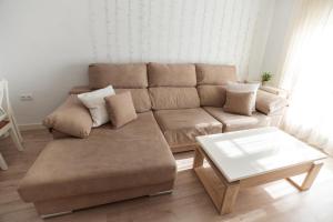 Foto dalla galleria di SeaLove Suite a Benalmádena