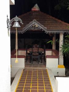 Patio nebo venkovní prostory v ubytování HOME STAY at SRIRAM VILLA Kumbakonam