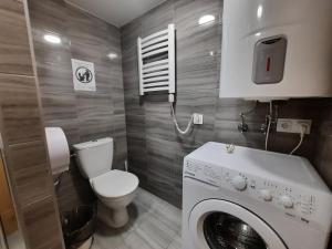 Kúpeľňa v ubytovaní Lorf Hostel&Coffee + 37 fotografií