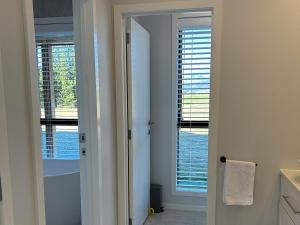 Bilde i galleriet til Tarras Serenity Haven - Mountain Views and Calm i Tarras