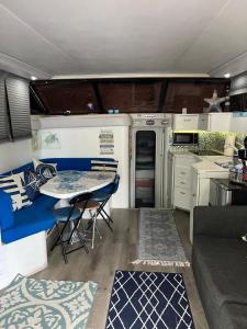 Una cocina o cocineta en Perfect Stay In Key Largo