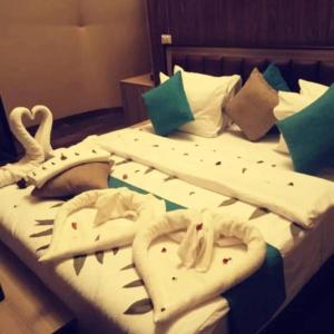 Postel nebo postele na pokoji v ubytování Rum Honeymoon Camp + 37 fotografií