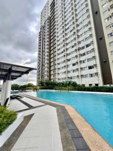 The swimming pool at or close to Classy Studio Unit at Aspira Towers