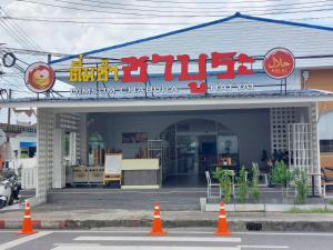 Bangunan di mana terletaknya chalet