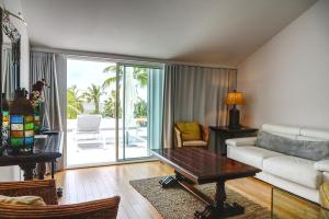 Fotografie z fotogalerie ubytování Cupecoy Beach Club Condo v destinaci Lowlands