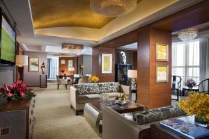 Posezení v ubytování Swissotel Foshan, Guangdong - Free shuttle to Canton Fair