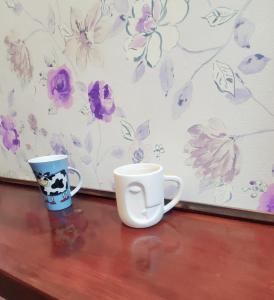 Set per la preparazione di tè e caffè presso Guest House Lotus