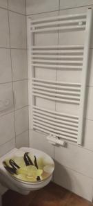Fotografie z fotogalerie ubytování Heikes kleines Souterrain Apartment v destinaci Bad Wildungen
