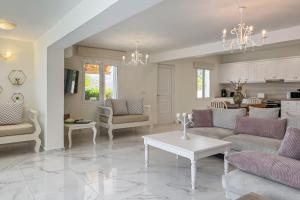 A seating area at Pano Stalos Villas