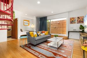Artistic Venice Beach Studio w/Rooftop