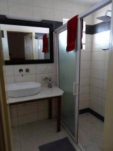 Phòng tắm tại Sunshine Beach Villa