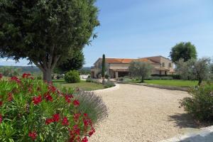 Gallery image of Les Jardins de Bouteille in Manosque