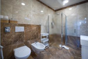 Koupelna v ubytování Apartmány U Betléma