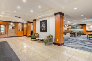 Vstupní hala nebo recepce v ubytování Fairfield Inn & Suites by Marriott Houston Conroe