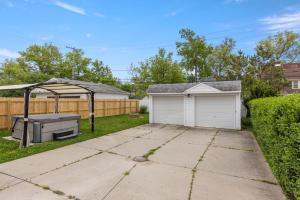 Zahrada ubytování 27150 Forestview Ave, Euclid
